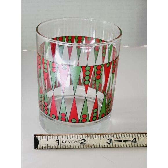 Vintage Retro Board Game Themed Beverage Glasses Set of 4 Barware Dice Dominos - Picture 12 of 14